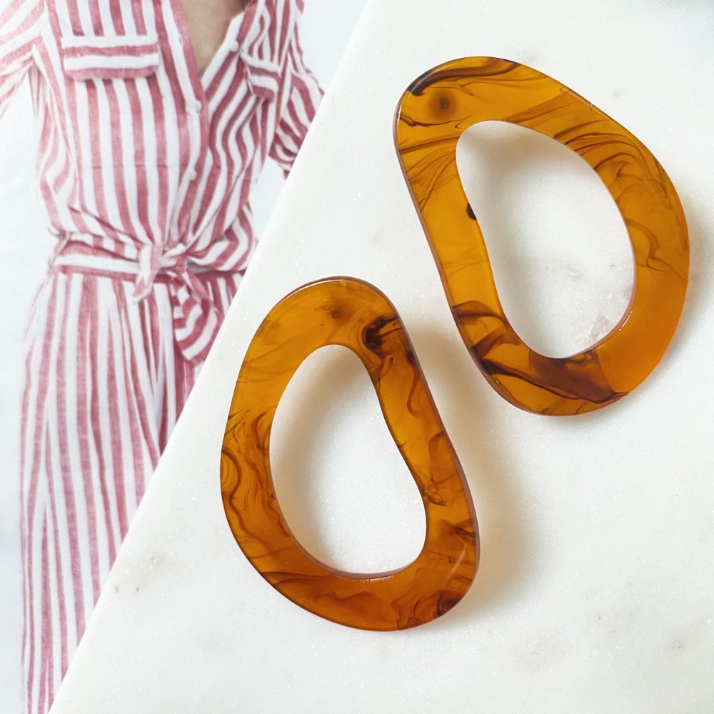 "Larsen" Earrings || Amber Geometric Statement - Picture 4 of 14